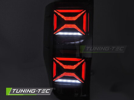 Zadné svetlá Ford Ranger MK5 Red Smoke LED